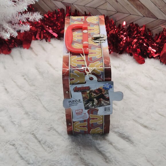 Marvel Avengers 100-Piece Puzzle in Collectible Tin - Picture 5 of 9